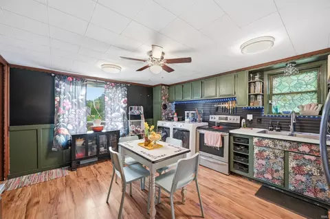Kitchen - 230 E Morse St, Markle, IN 46770 photo 1 of 2