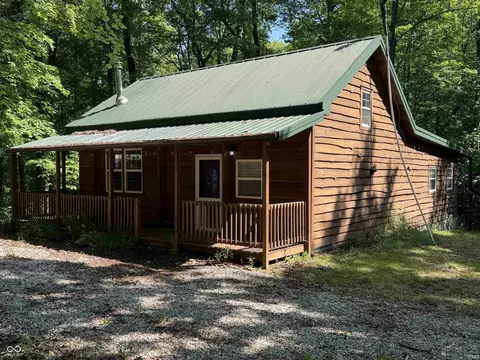 4420 S Calloway Dr, Hardinsburg, IN 47125