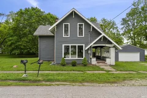 18 S Willard St, Mulberry, IN 46058
