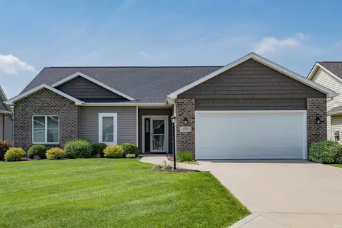 13513 Slate Ridge Ct, Fort Wayne, IN 46814