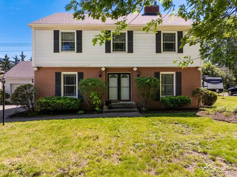 400 N Alden Rd, Muncie, IN 47304