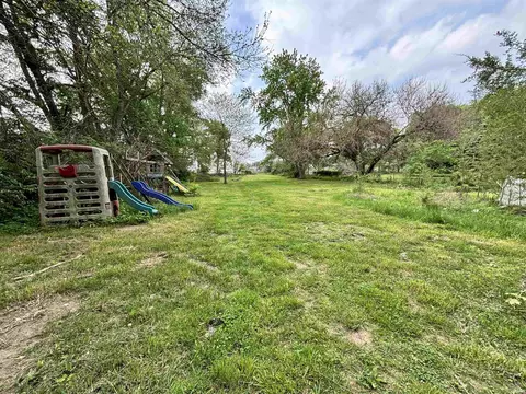 Exterior - 932 E 860 S, Hamlet, IN 46532 photo 4 of 5