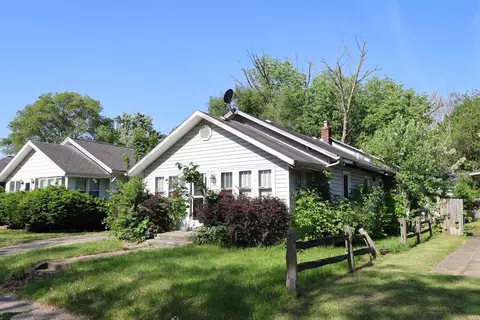 1233 Wilber St, South Bend, IN 46628