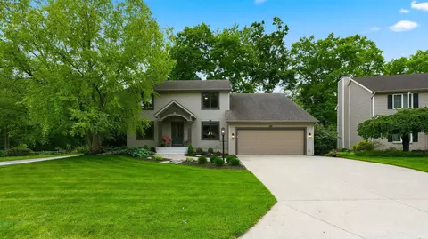 10407 Tidewater Trl, Fort Wayne, IN 46845