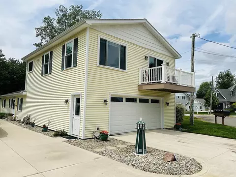 7630 S 140 E, Wolcottville, IN 46795