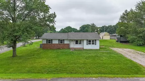 2580 Juanita Ave, Wadesville, IN 47638