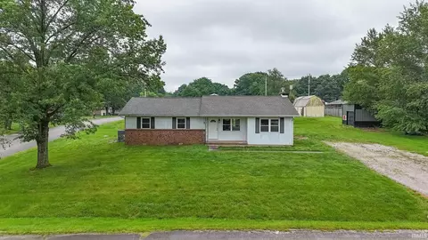 2580 Juanita Ave, Wadesville, IN 47638