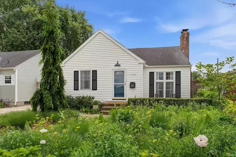 710 Eckman St, South Bend, IN 46614