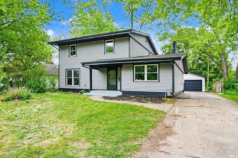 1502 Hickory Pl, Goshen, IN 46526