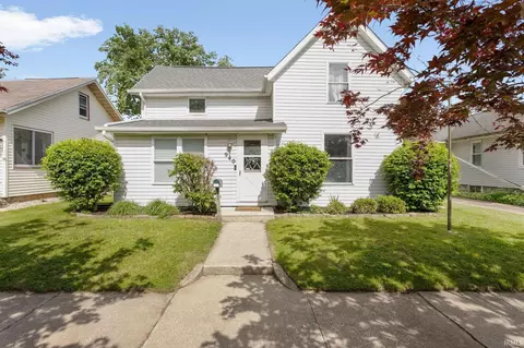 940 S 34th St, South Bend, IN 46615