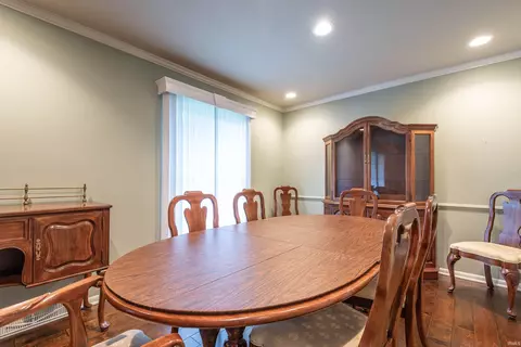 Dining - 409 E Woodridge Dr, Bloomington, IN 47408 photo 1 of 1