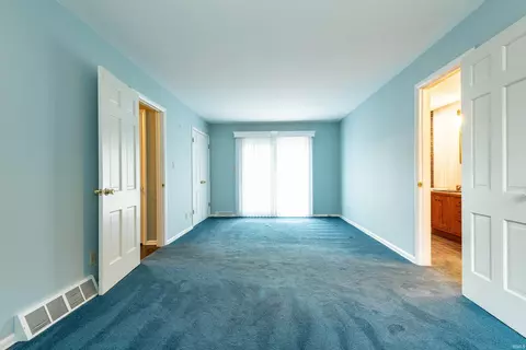 Bedroom - 409 E Woodridge Dr, Bloomington, IN 47408 photo 1 of 4