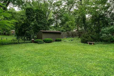Exterior - 409 E Woodridge Dr, Bloomington, IN 47408 photo 6 of 6