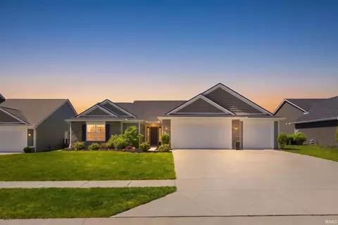 10850 Fenton Cv, Roanoke, IN 46783