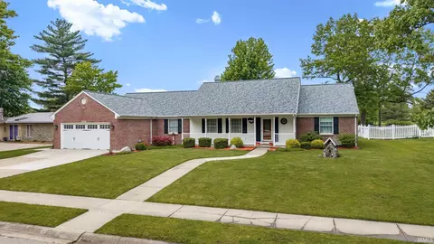 1811 N Hawthorne Rd, Marion, IN 46952