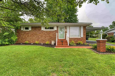 861 N Helfrich Ave, Evansville, IN 47720