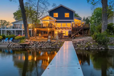1025 Pleasant Pt, Rome City, IN 46784