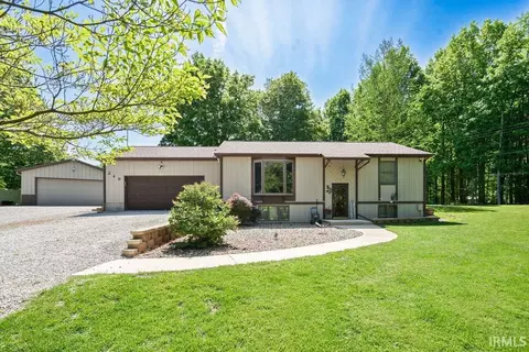 249 N Mississinewa Ct, La Fontaine, IN 46940