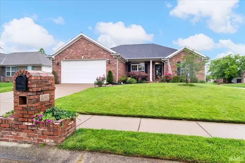 12410 Canyon Rock Dr, Evansville, IN 47725