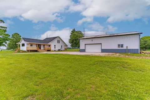 3529 E 250 S, Princeton, IN 47670