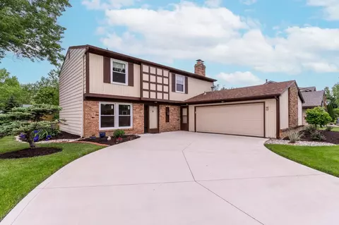 3325 Chelmsford Pl, Fort Wayne, IN 46815