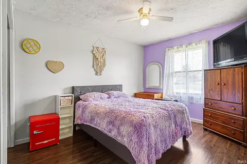 Bedroom - 150 W 060 S, Lagrange, IN 46761 photo 2 of 3