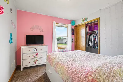 Bedroom - 150 W 060 S, Lagrange, IN 46761 photo 1 of 3