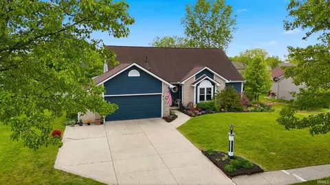 14523 Firethorne Path, Fort Wayne, IN 46814