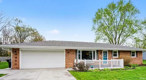 11965 Loughlin Dr, Mishawaka, IN 46545