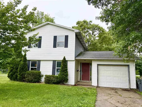 1924 Coker Ave, Evansville, IN 47714