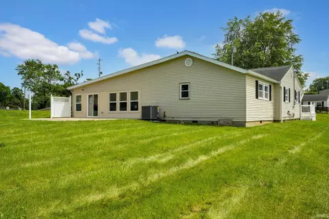 Exterior - 1007 23rd St, Bedford, IN 47421 photo 4 of 6