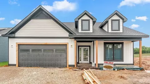 7605 W Julia Dr, Ellettsville, IN 47429