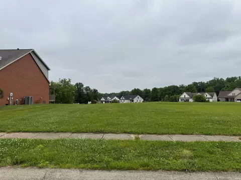 4511 Sierra Dr, Boonville, IN 47601