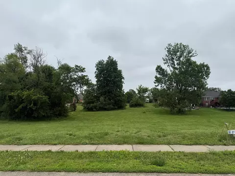 356 Persimmon Cir, Boonville, IN 47601