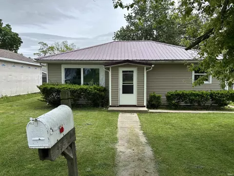 505 S Poplar St, Hartford City, IN 47348