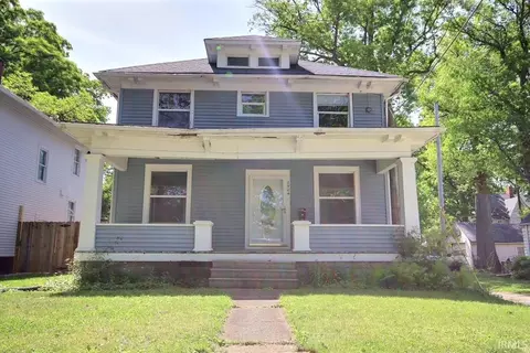 2904 Thompson Ave, Fort Wayne, IN 46807