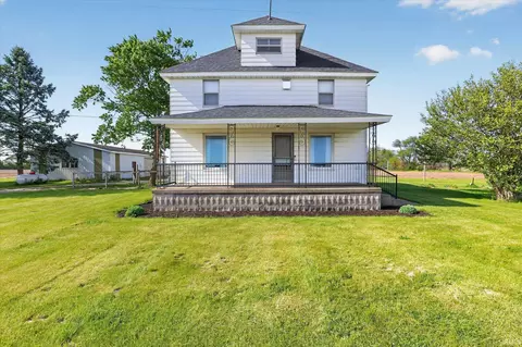 29891 Johnson Rd, North Liberty, IN 46554