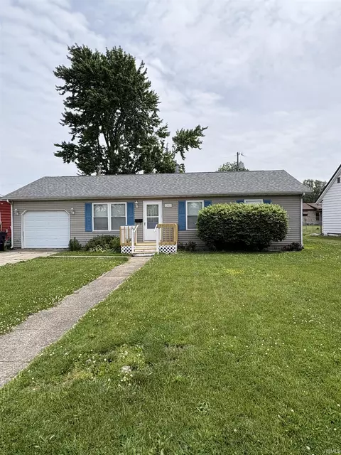 1509 Sunset Dr, Rochester, IN 46975