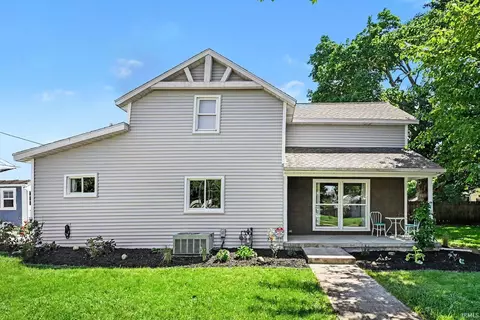 104 E Prairie St, Leesburg, IN 46538