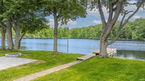 View/Area - 1823 S 445 E Royer Lk, Lagrange, IN 46761 photo 3 of 5