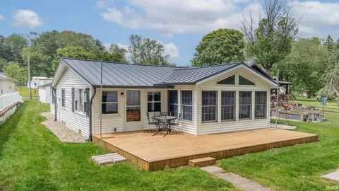 1823 S 445 E Royer Lk, Lagrange, IN 46761