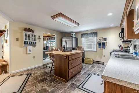 Kitchen - 1823 S 445 E Royer Lk, Lagrange, IN 46761 photo 2 of 2