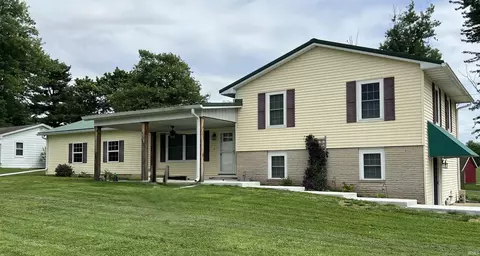 503 W Carolyn St, Orleans, IN 47452