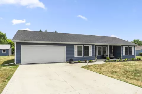 1704 Dallas St, Auburn, IN 46706