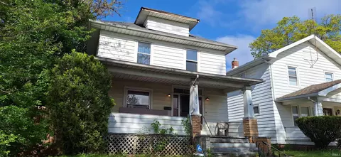 3310 Harrison St, Fort Wayne, IN 46802