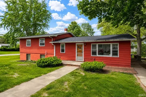 303 N Roosevelt St, Warsaw, IN 46580