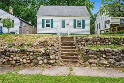 3314 S Main St, South Bend, IN 46614