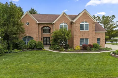 51344 Amesburry Way, Granger, IN 46530