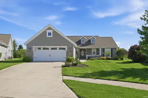 7332 Foxfield Dr, Fort Wayne, IN 46835