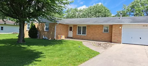 6506 E Piccadilly Rd, Muncie, IN 47303